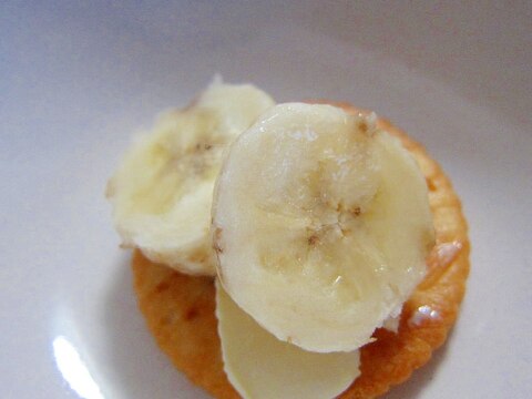 バナナ蜂蜜マーガリンリッツ